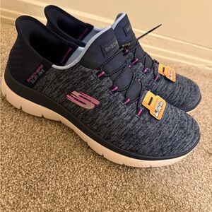 NEW women’s Sketchers slip ons